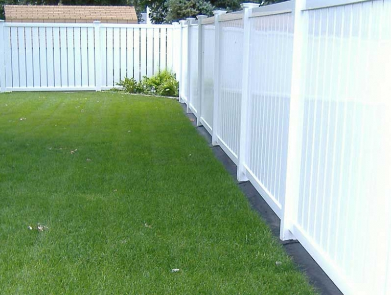 fence_guard.jpg